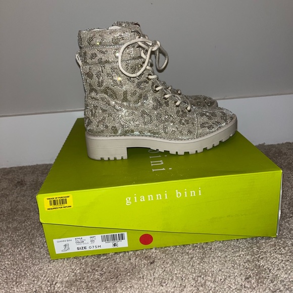 Gianni Bini Balynne Gold Combat Boots - Picture 1 of 8